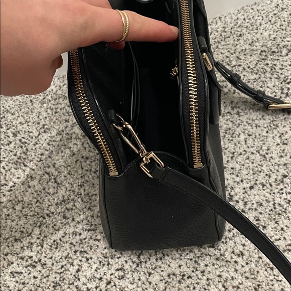 Tory Burch Handbag - Picture 5 of 7